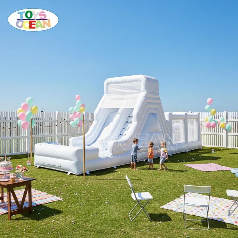 Water Slide Inflatable - Toboggan aquatique gonflable blanc avec longue